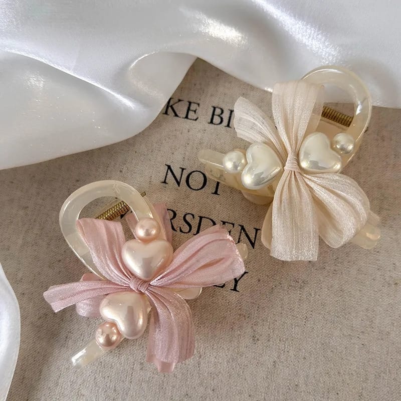 Pearlette Claw Clip