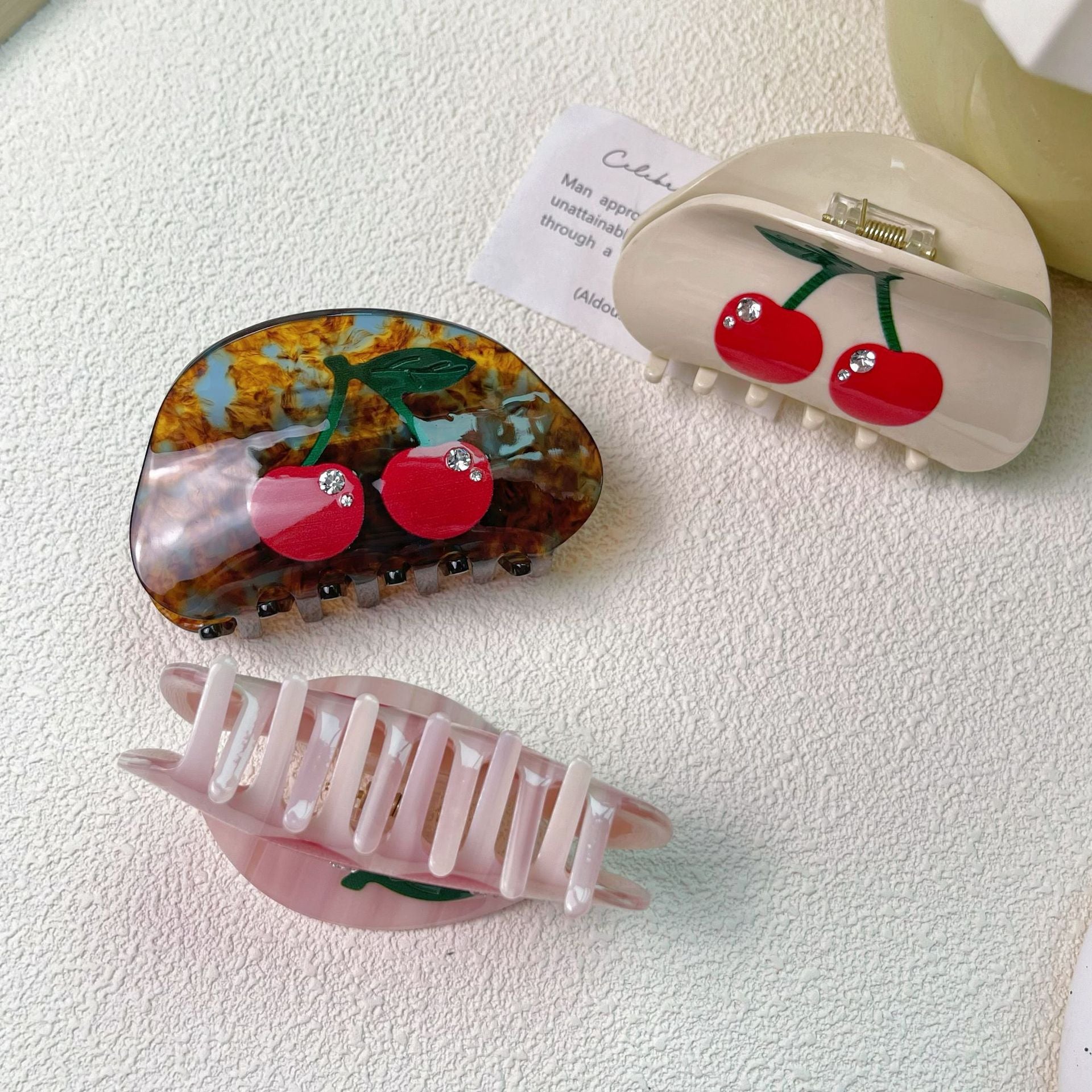 Coralie Claw Clip