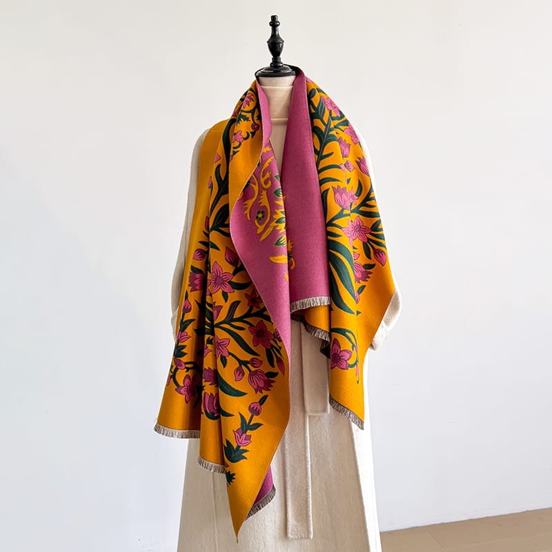 Elarae Shawl