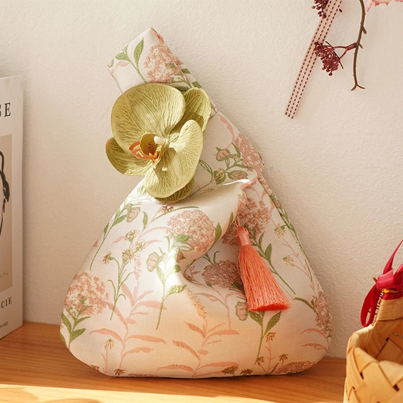 Marais Gift Pouch (Green)