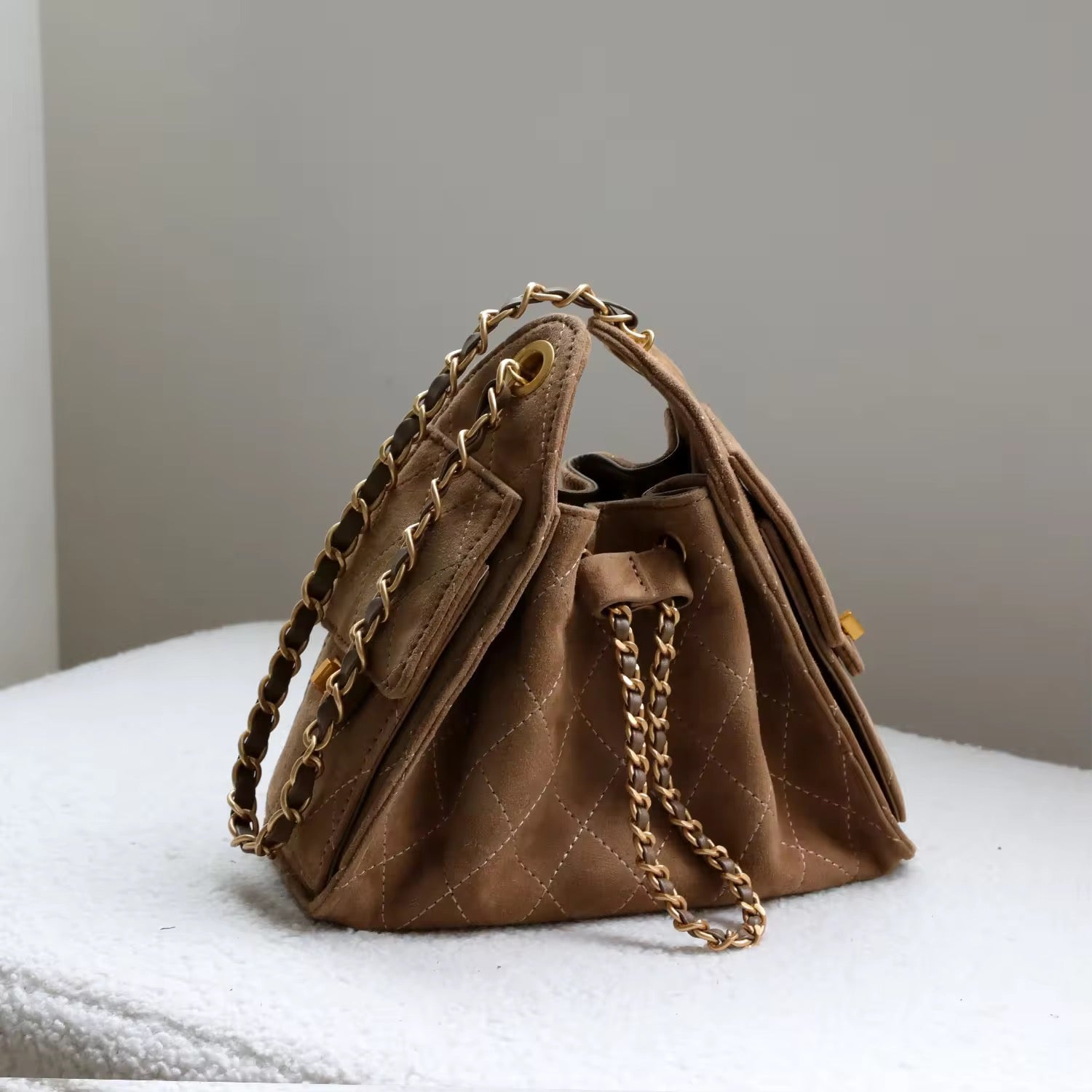 Mora Genuine Leather Handbag (Khakhi)