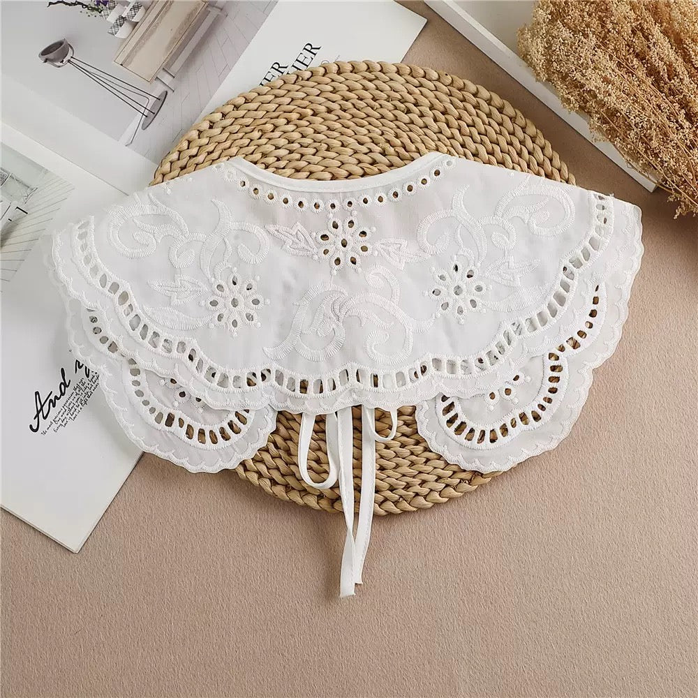 Dorielle Fake Collar