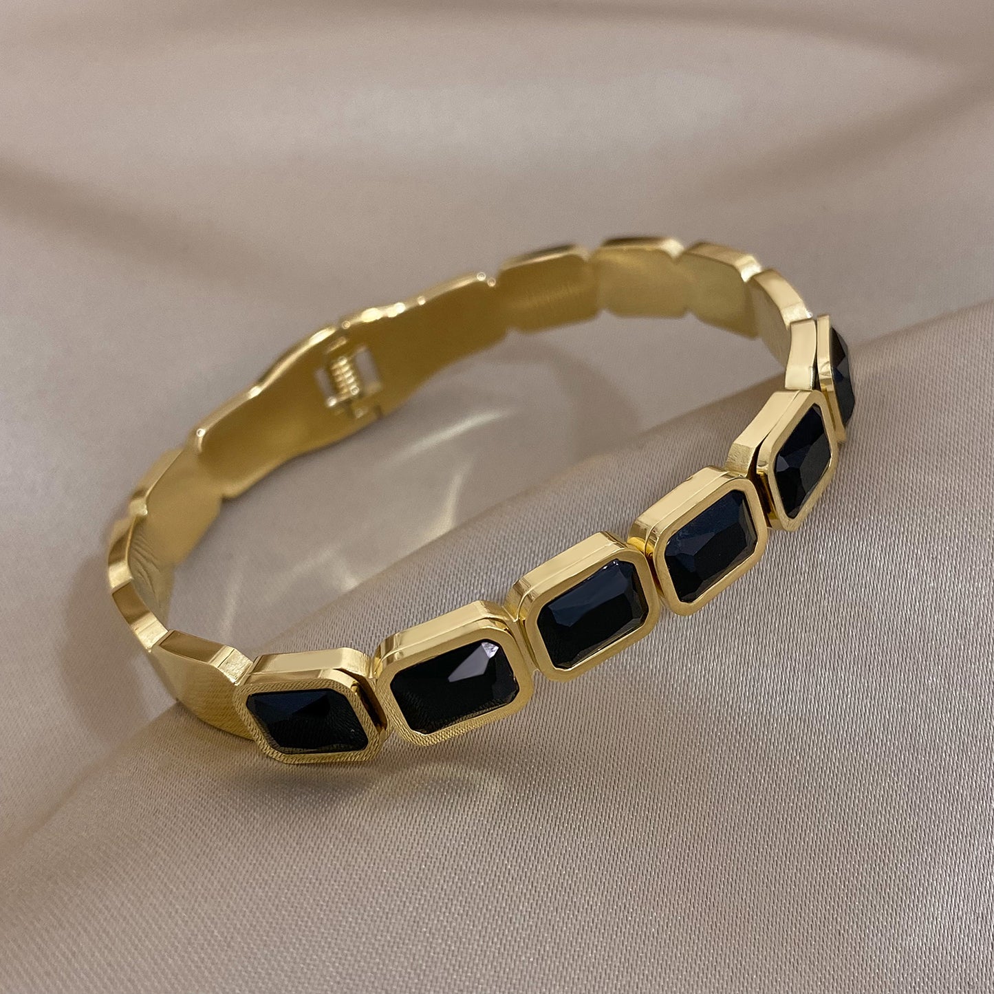 Charles Metallic Bracelet