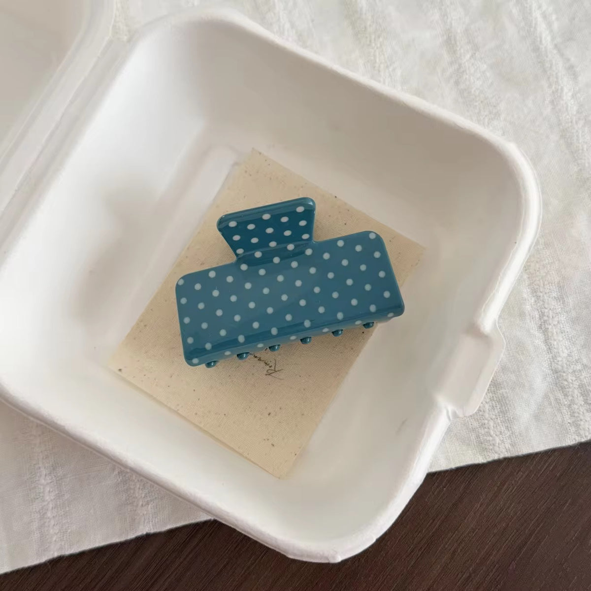 Dottie Square Claw Clip