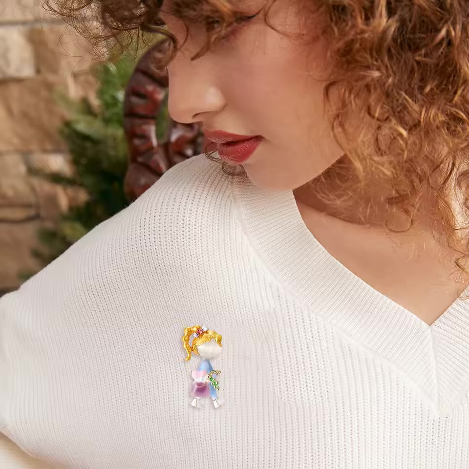 Fashionista Brooch
