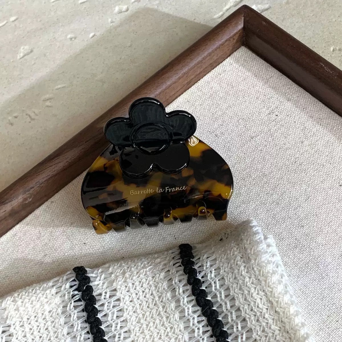 Flora Mosaic Claw Clip