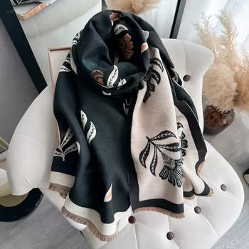 Noir Garden Shawl