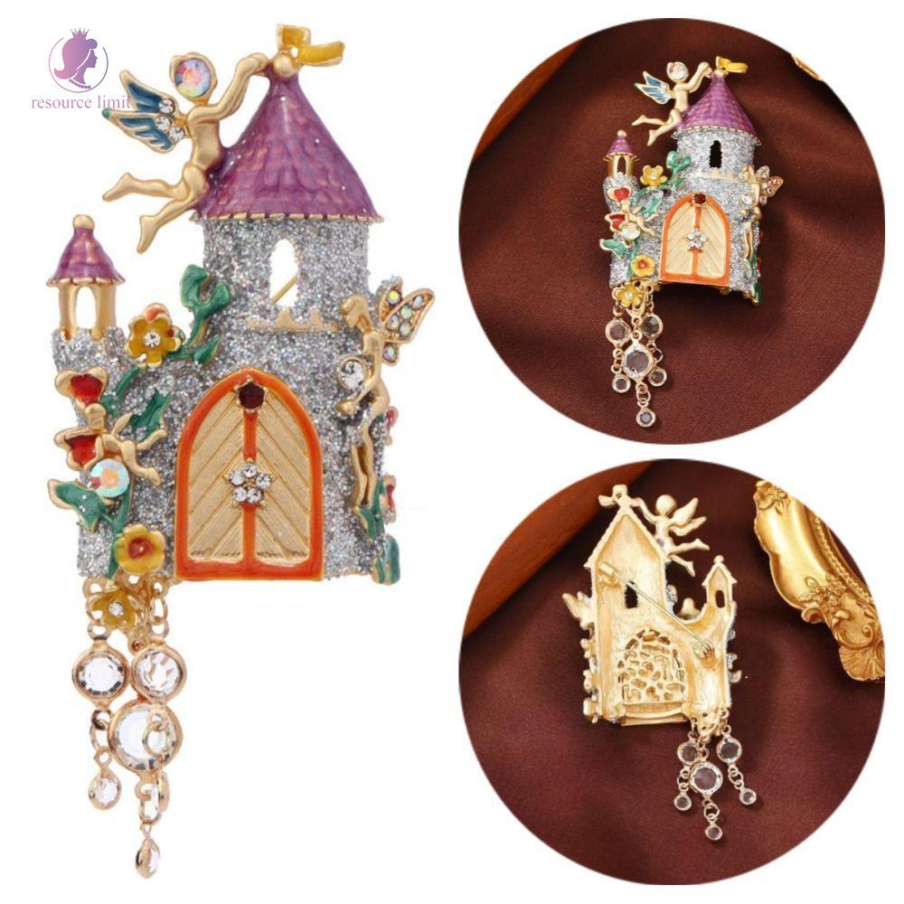 Pixie Nook Brooch