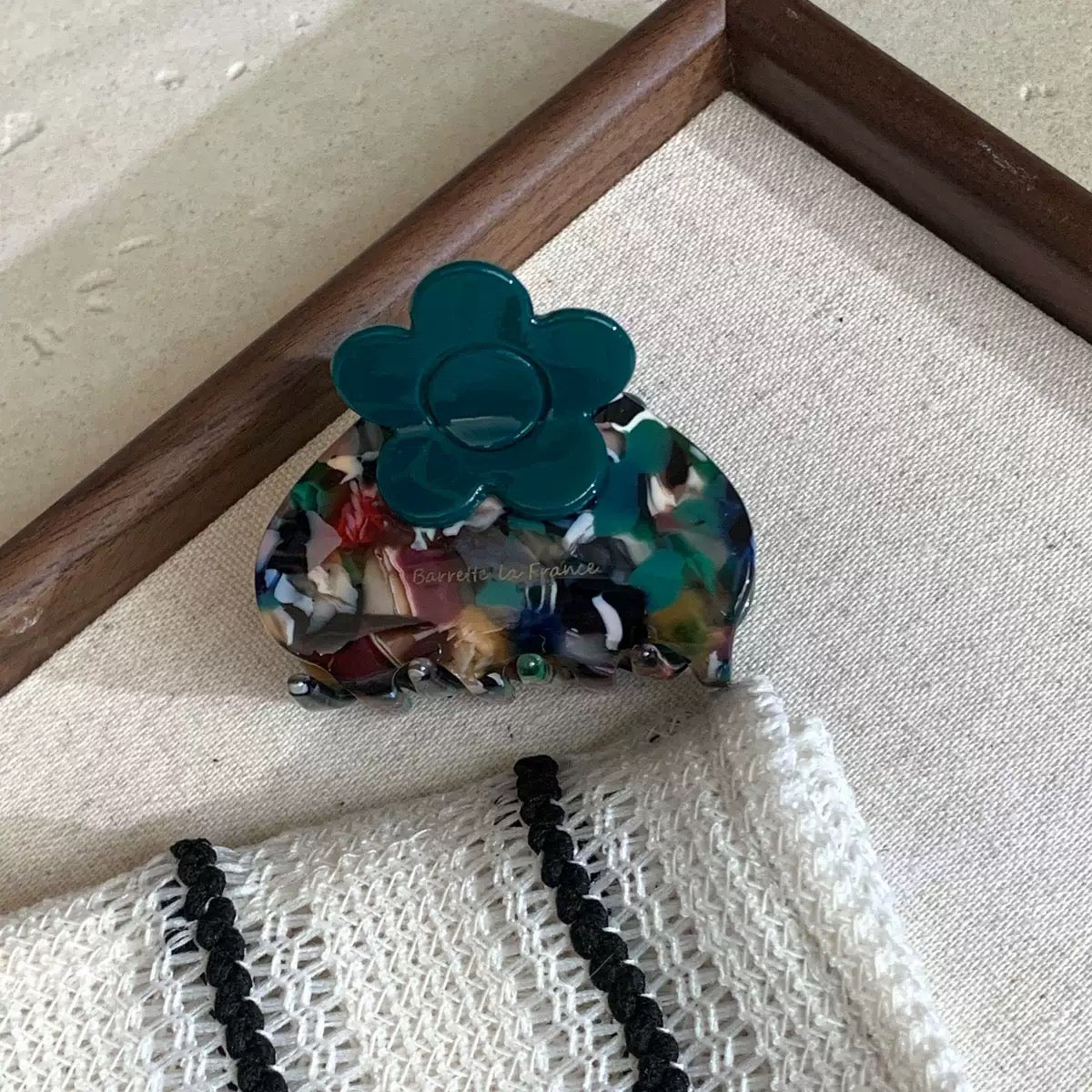 Flora Mosaic Claw Clip