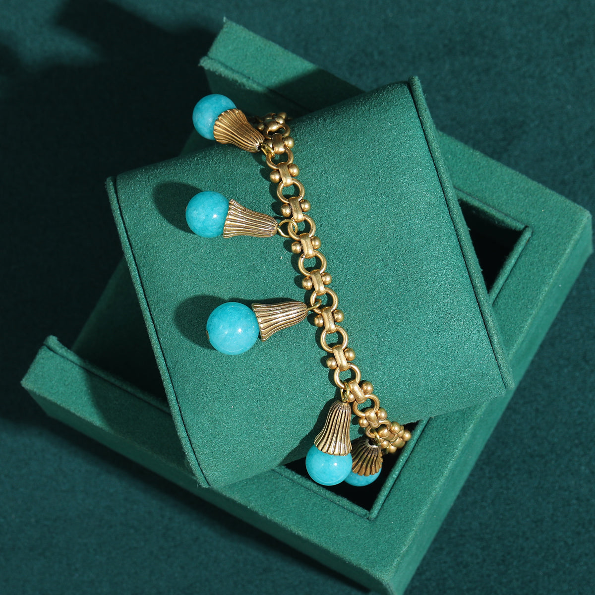 Blue Stone Bulb Antique Bracelet