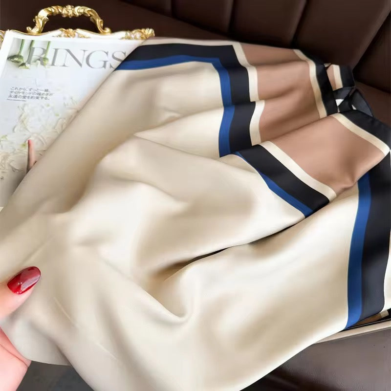 Clas Silk Scarf (90 × 90 cm)