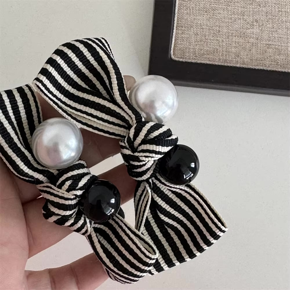 Tova Scrunchie