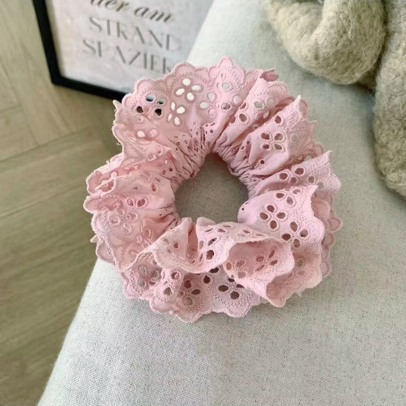Chic Scrunchie