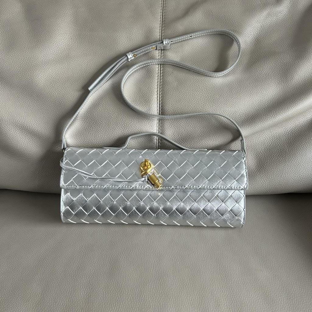 Andrea Vegan Leather Bag (Silver)