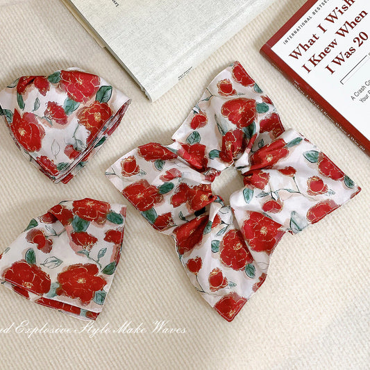 Reddo Scrunchie