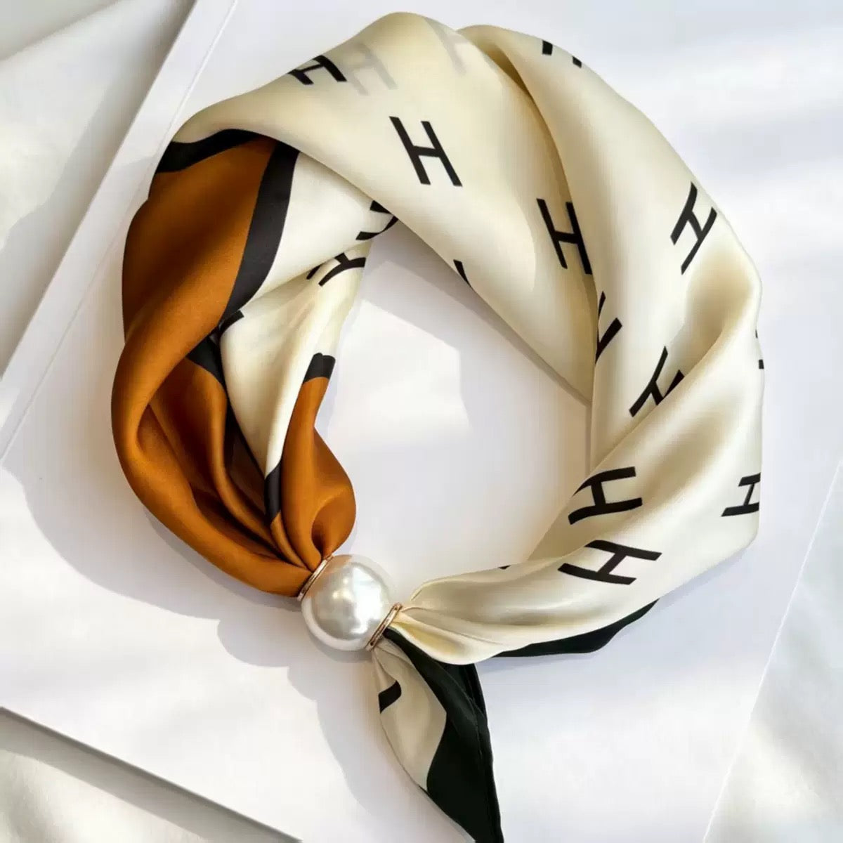 Caramel Cipher Magnetic Buckle Scarf with Pearl