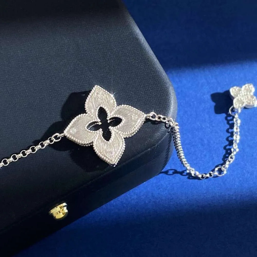 Evadne Fourleaf Chain Bracelet