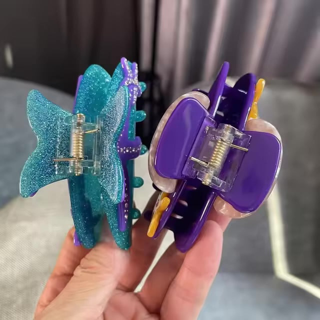 Coral Claw Clip