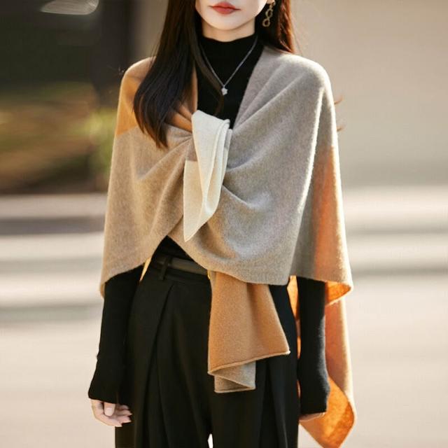 Almond Stroll Pure Wool Poncho