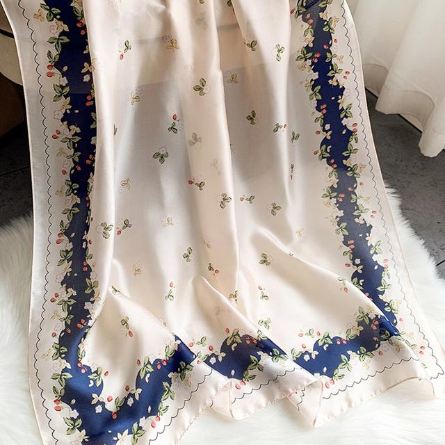 Wild berry Silk Stole