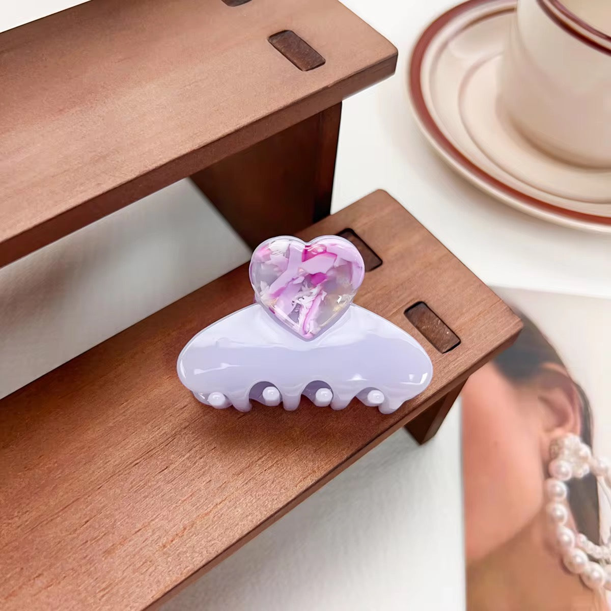 Meringue Claw Clip