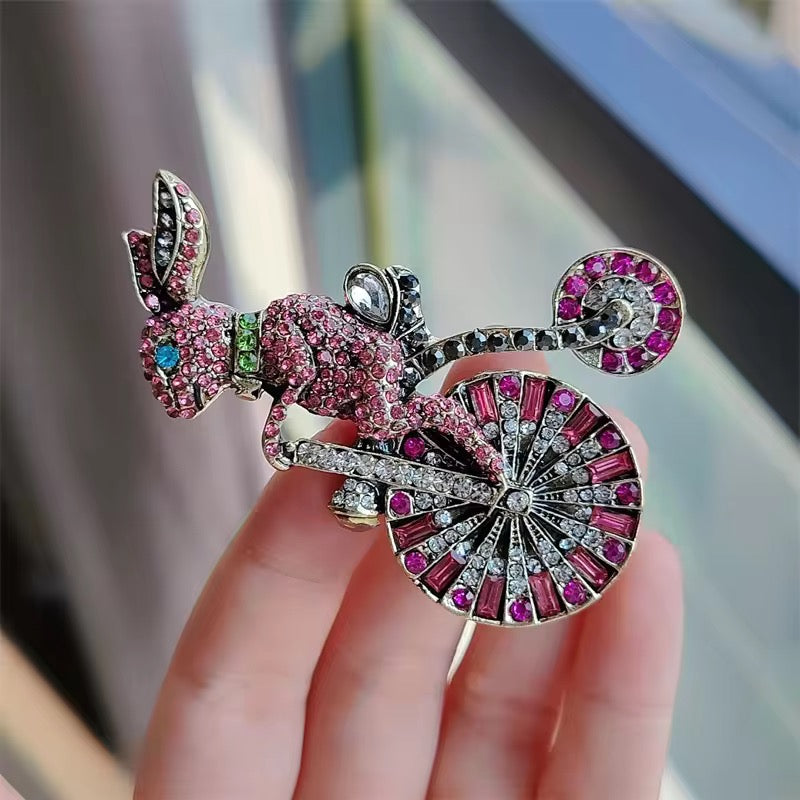 Rosy Spin Brooch