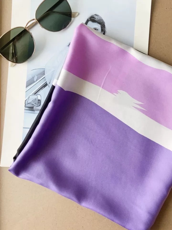 Aria Silk Scarf (90 × 90 cm)
