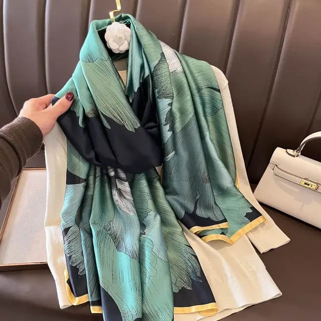 Gardenia Silk Stole