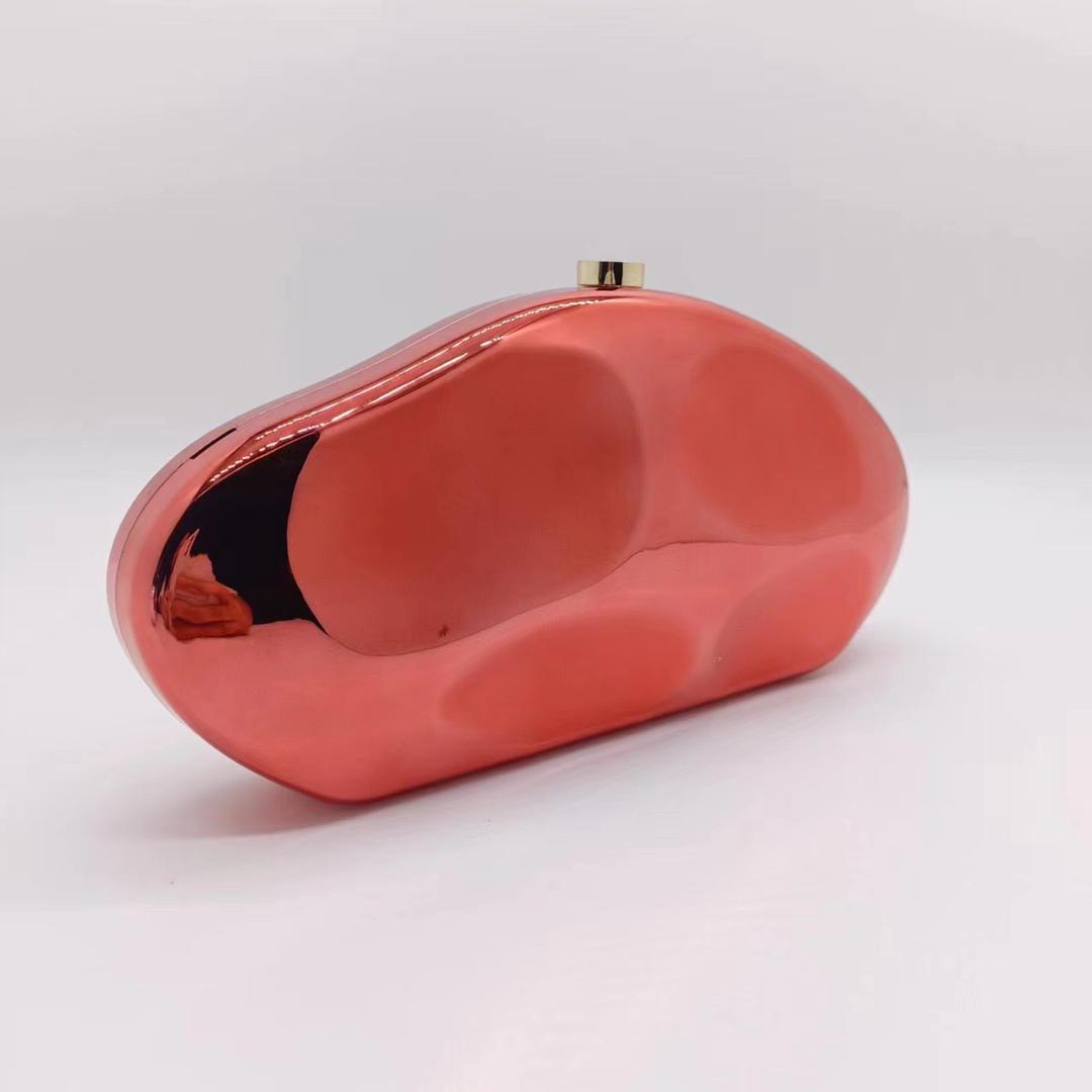 Venus Clutch (Red)