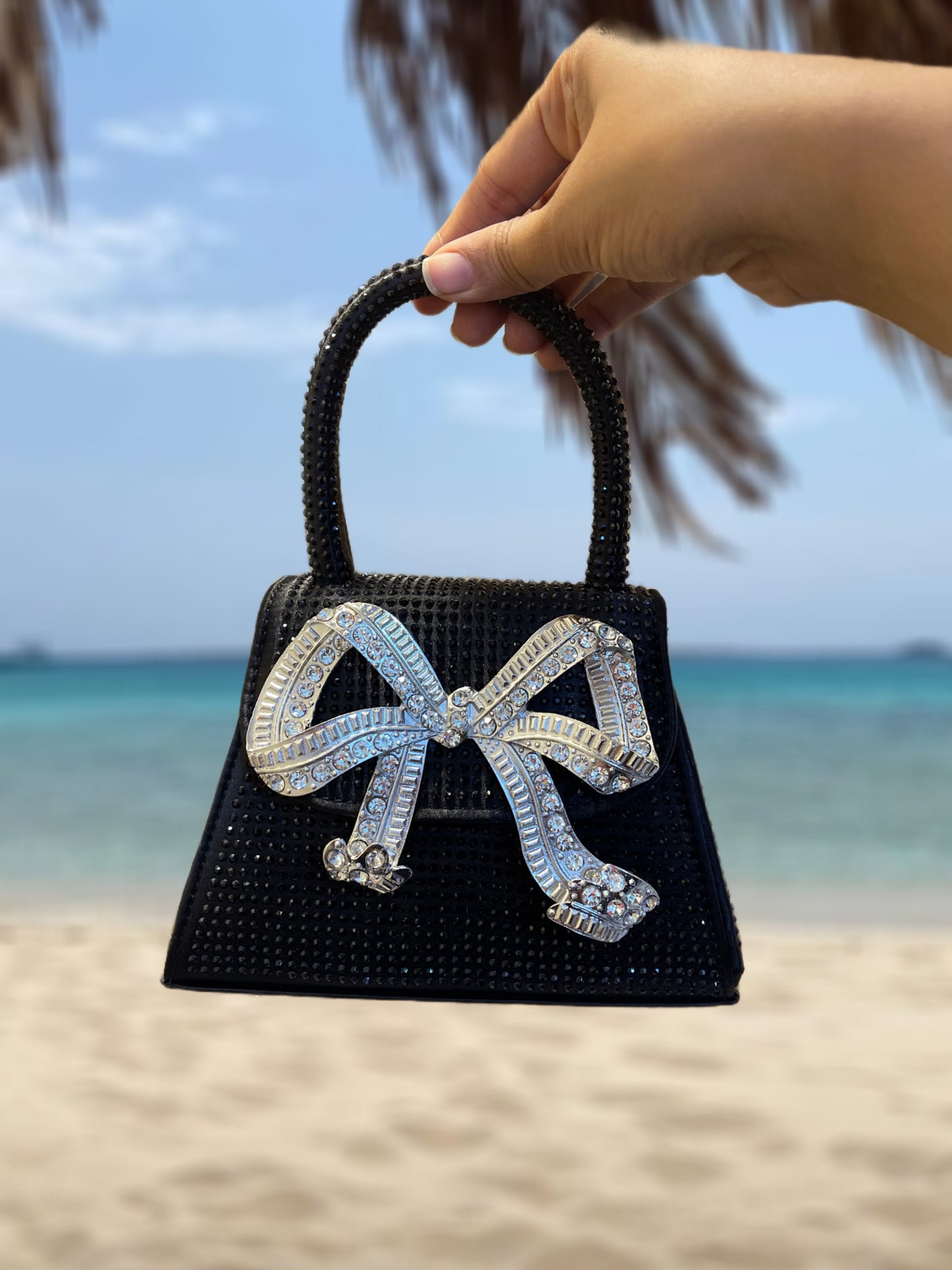 Bow Bling Rhinestone bag! (Black)