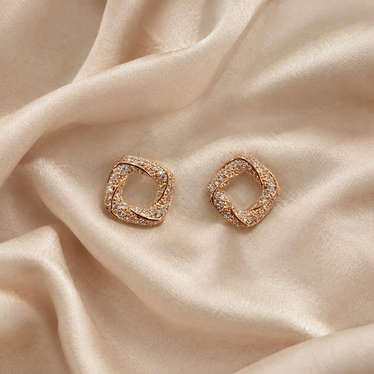 Aurelia Twist Stud Earrings