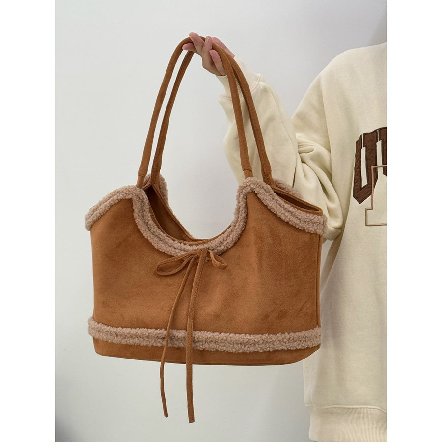 Aspen Shearling Tote Bag in camel brown with fluffy trim