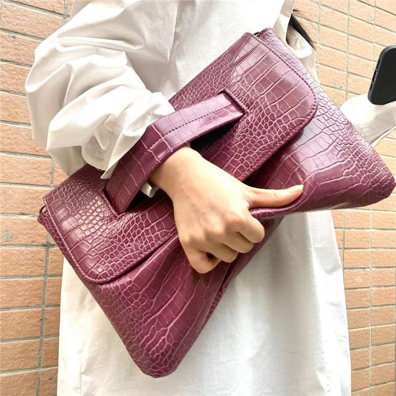 Maya Vegan Handbag in Mauve with textured finish