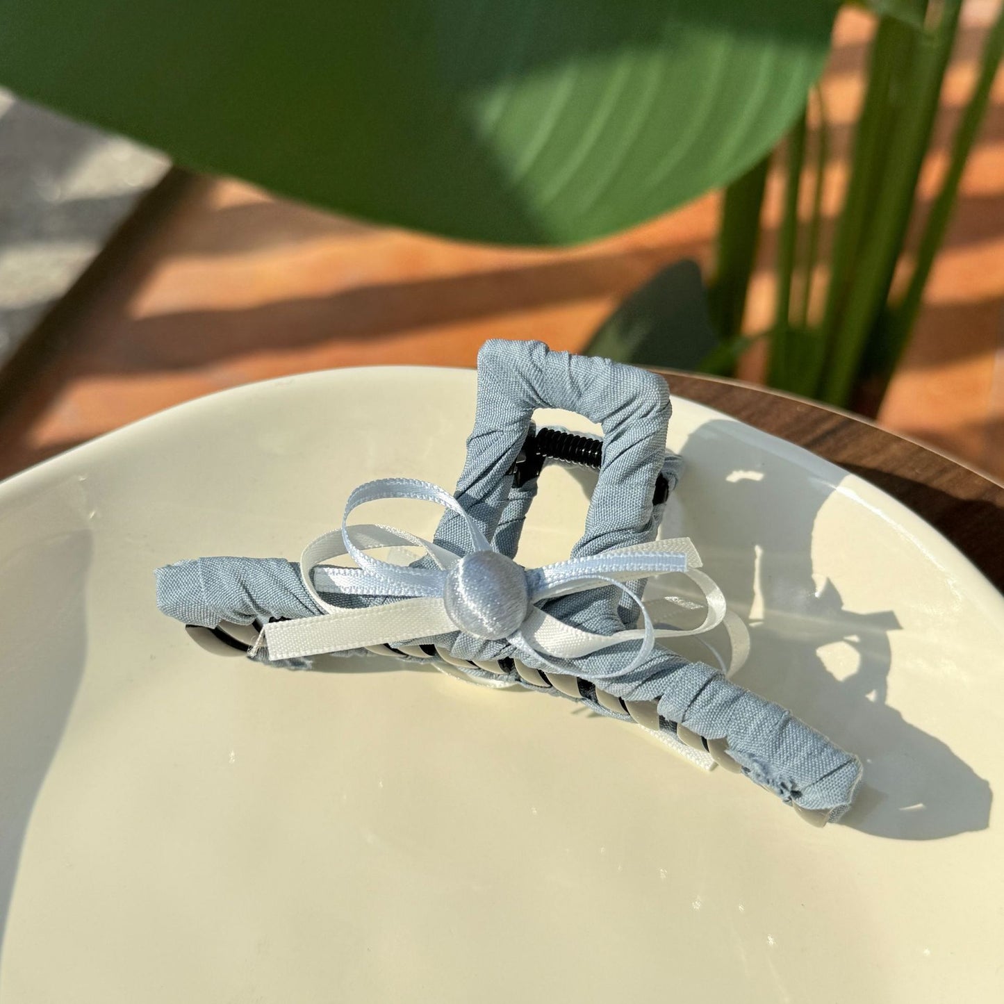 Luna Wraps Claw Clip