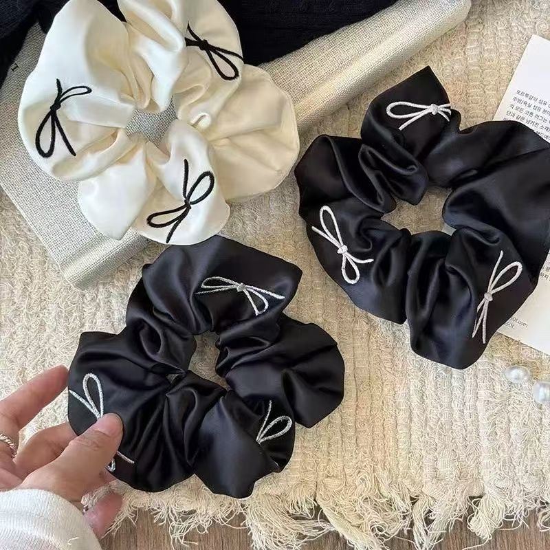 Stellar Scrunchie