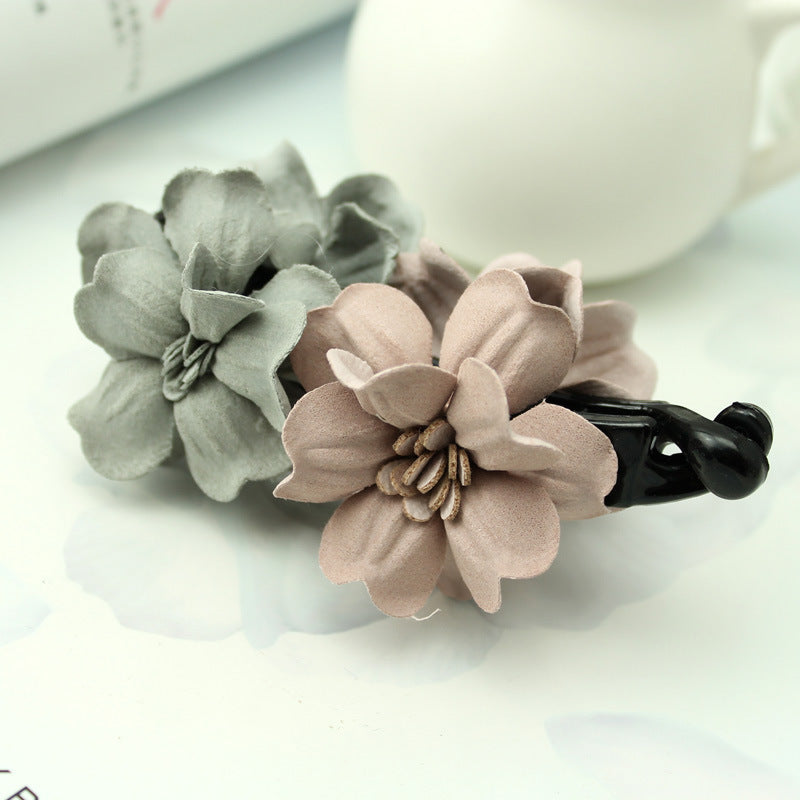 Umira Banana Clip Small