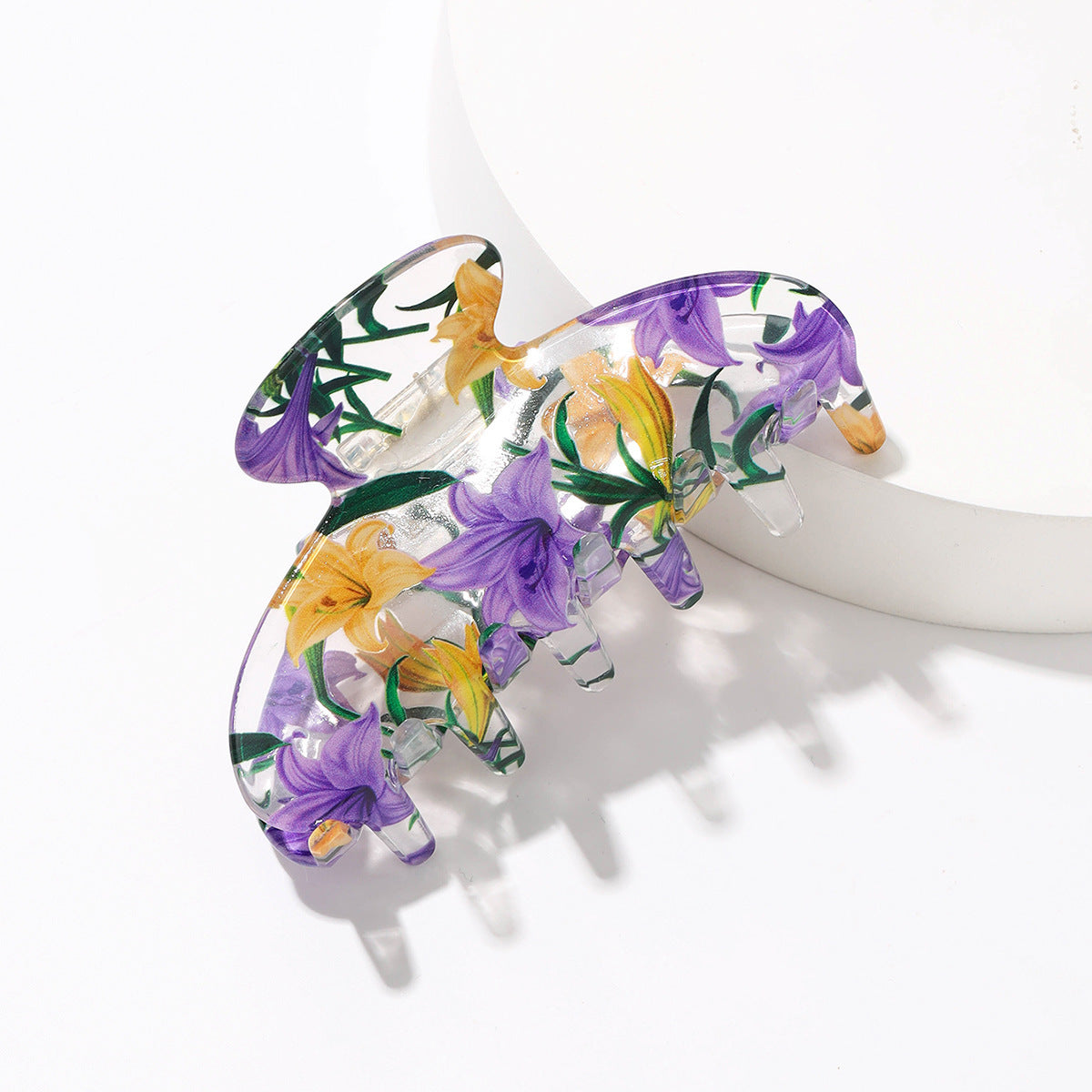 Petal Clear Claw Clip