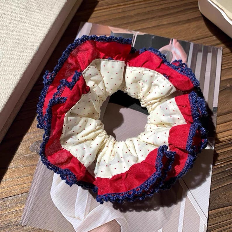 Oryss Scrunchie