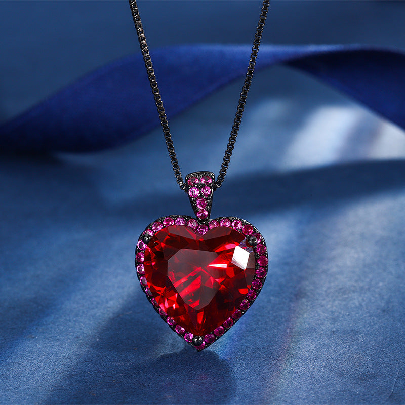 Eterna Zirconia Necklace