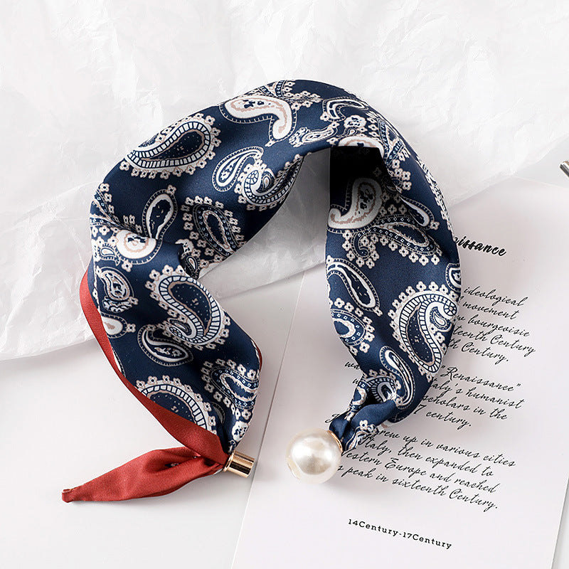 Paisel Magnetic Buckle Scarf with Pearl