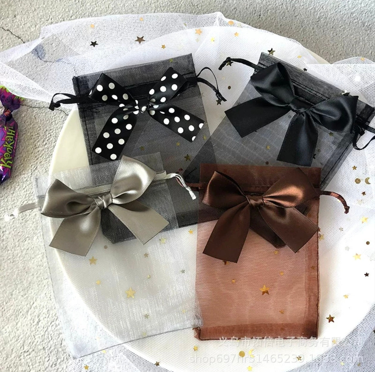 Giftoria Organza Drawstring Bow Gift Pouch