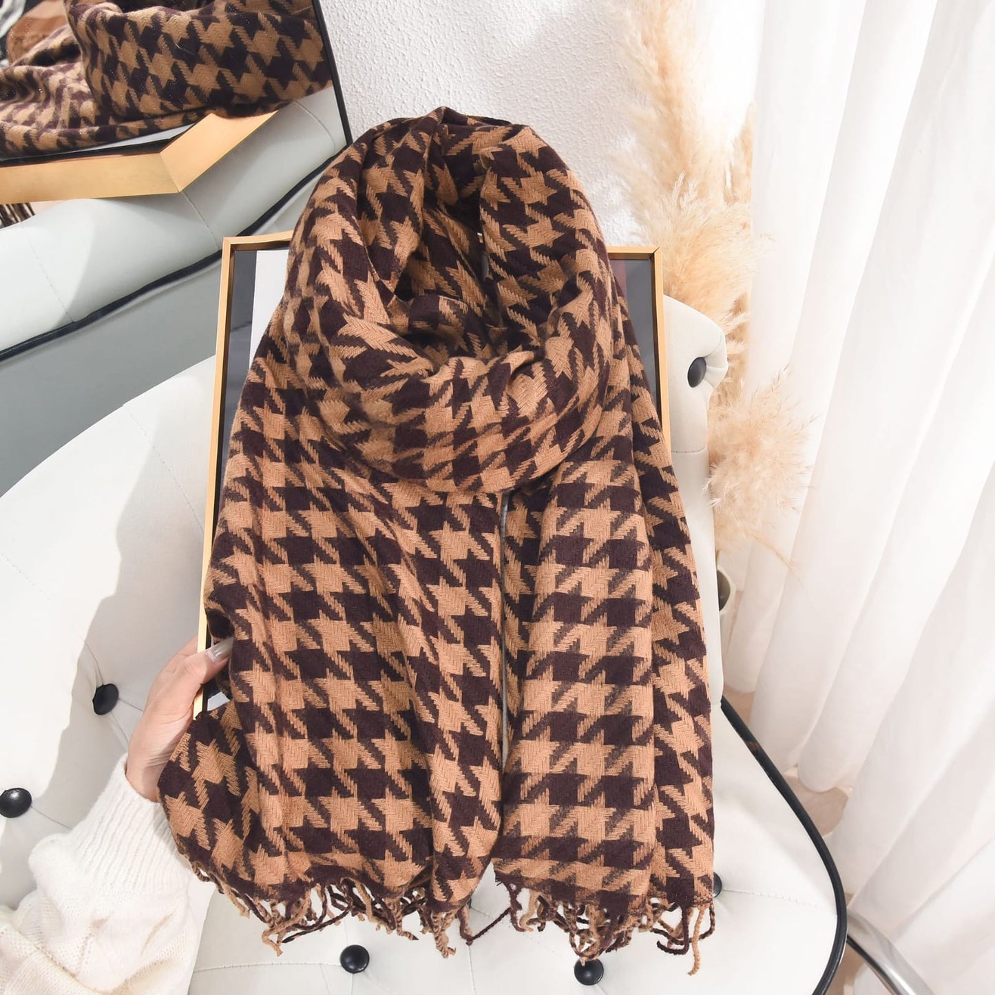 Brunet Check Light Winter Shawl (Brown)