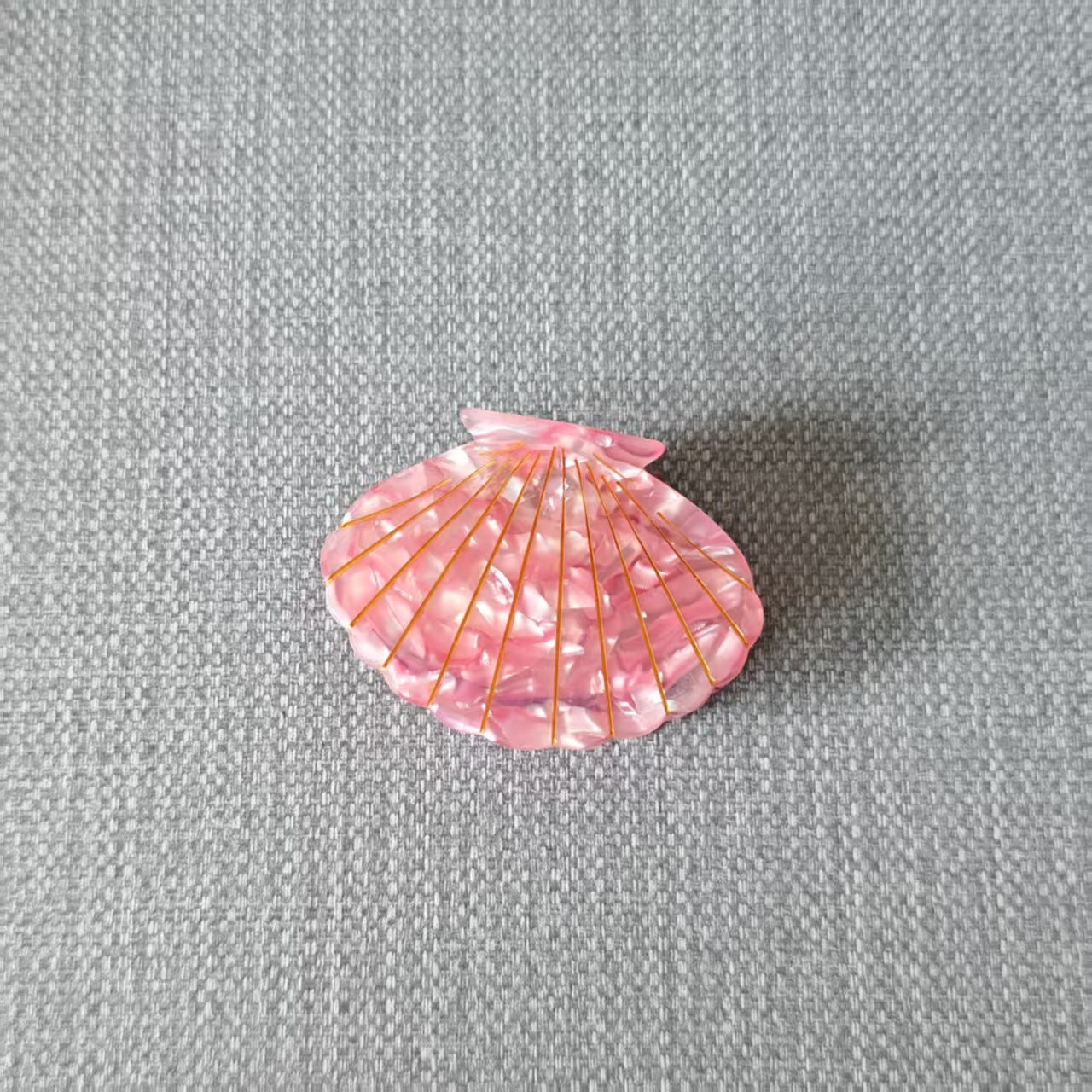 Coastal Shell Claw Clip
