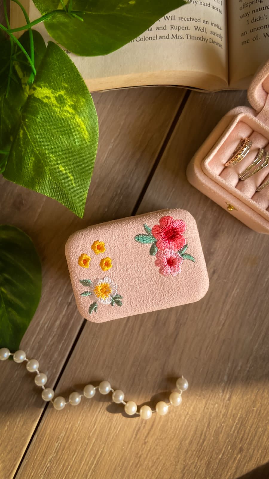 Pine Embroidered Ring Jewelry Box