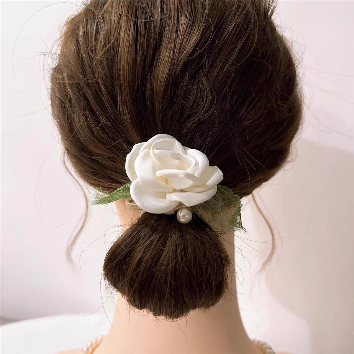 Floral Curl Hair Tie