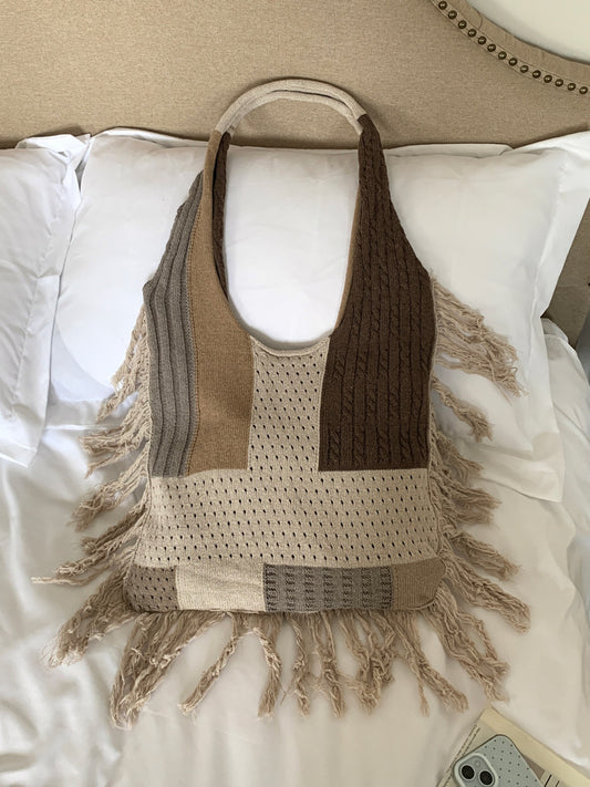 Gravina Knitting Shopper