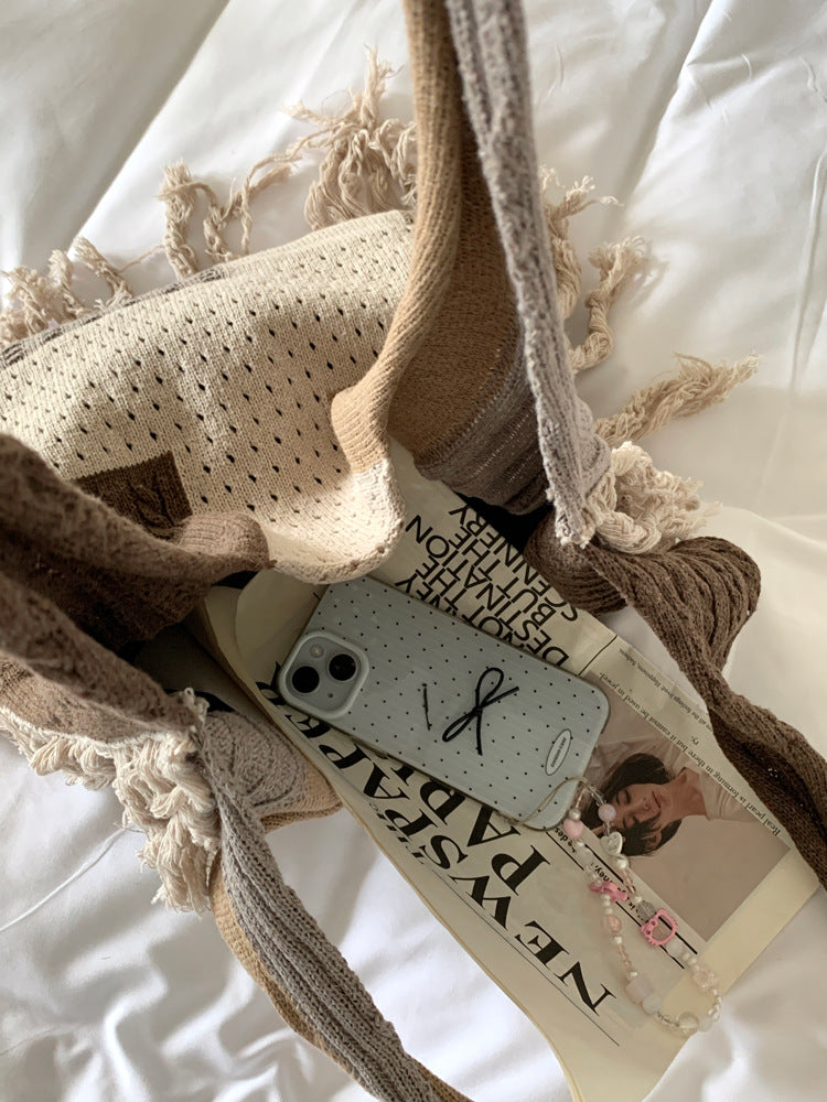Gravina Knitting Shopper