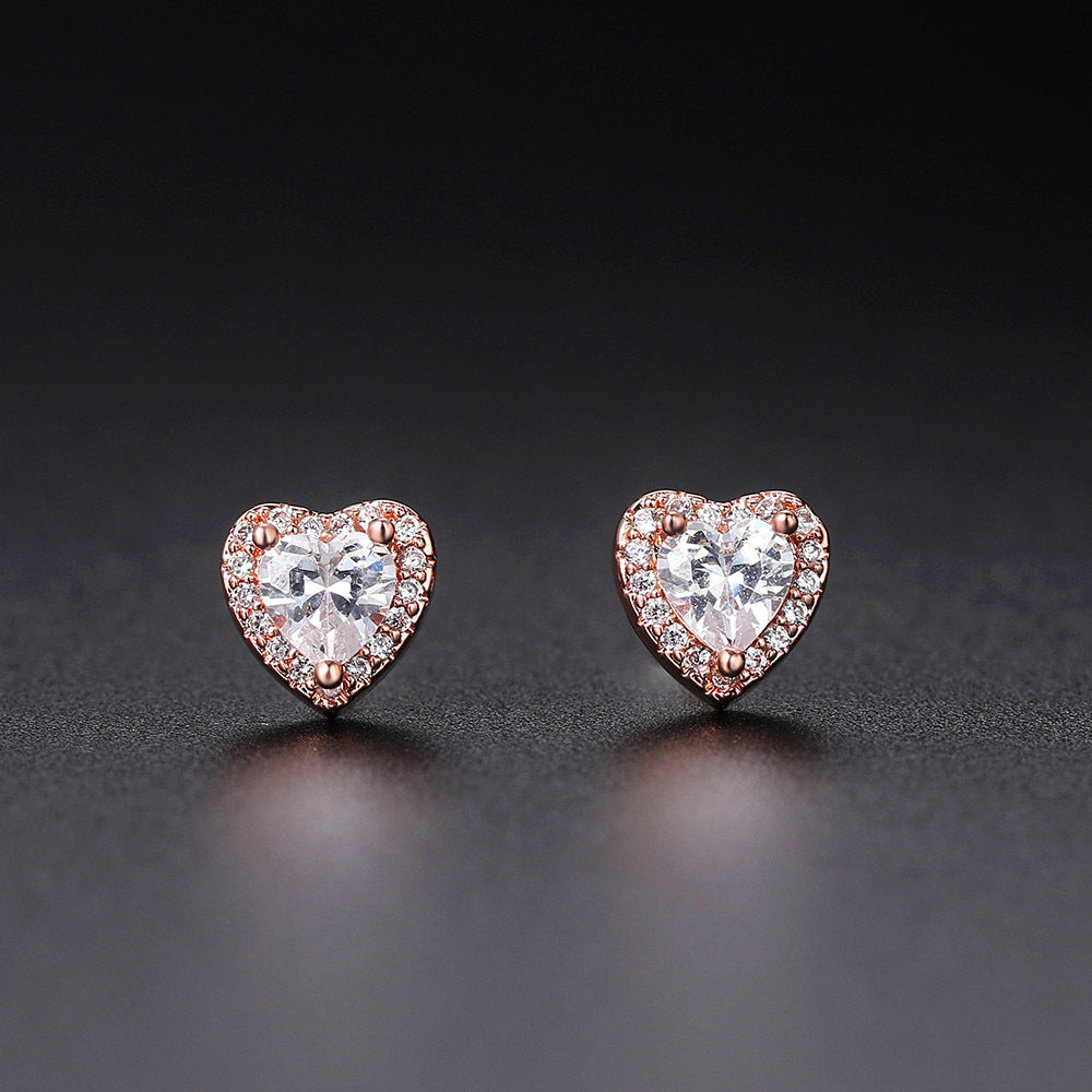 Sova Zirconia Heart Studs