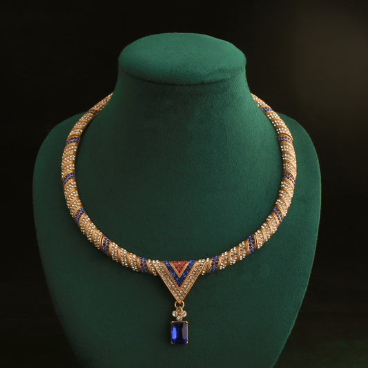Elarise Blue Zirconia Antique Necklace