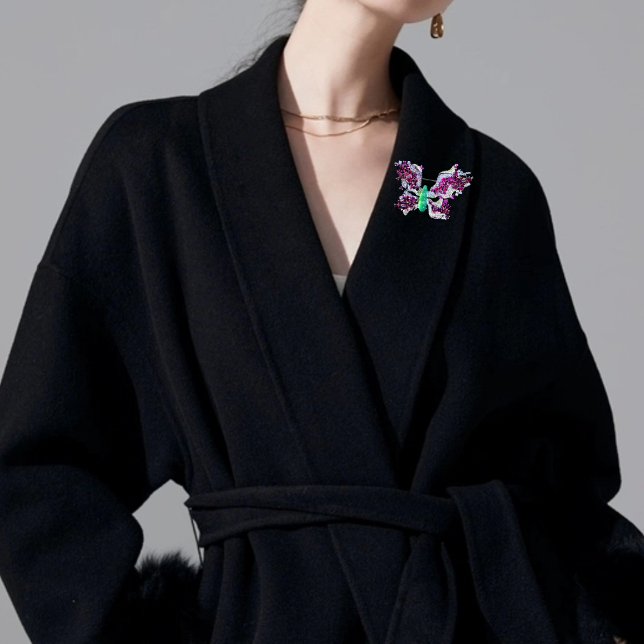 Rosafly Zirconia Brooch